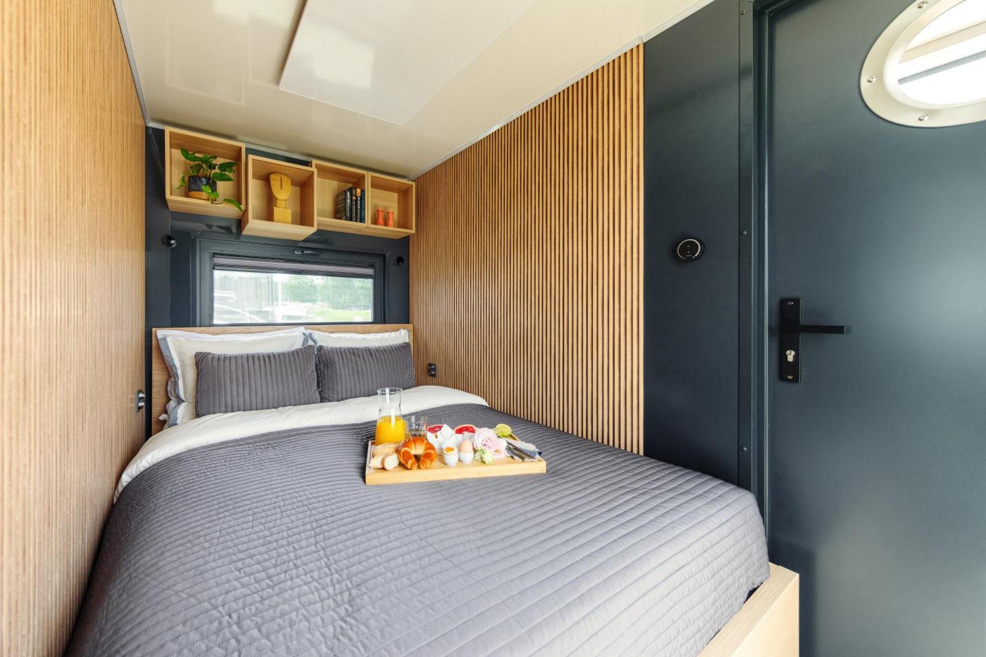 Domek Na Wodzie - Houseboat -Sauna, Taras Na Dachu, Dwie Sypialnie Миколайки Экстерьер фото